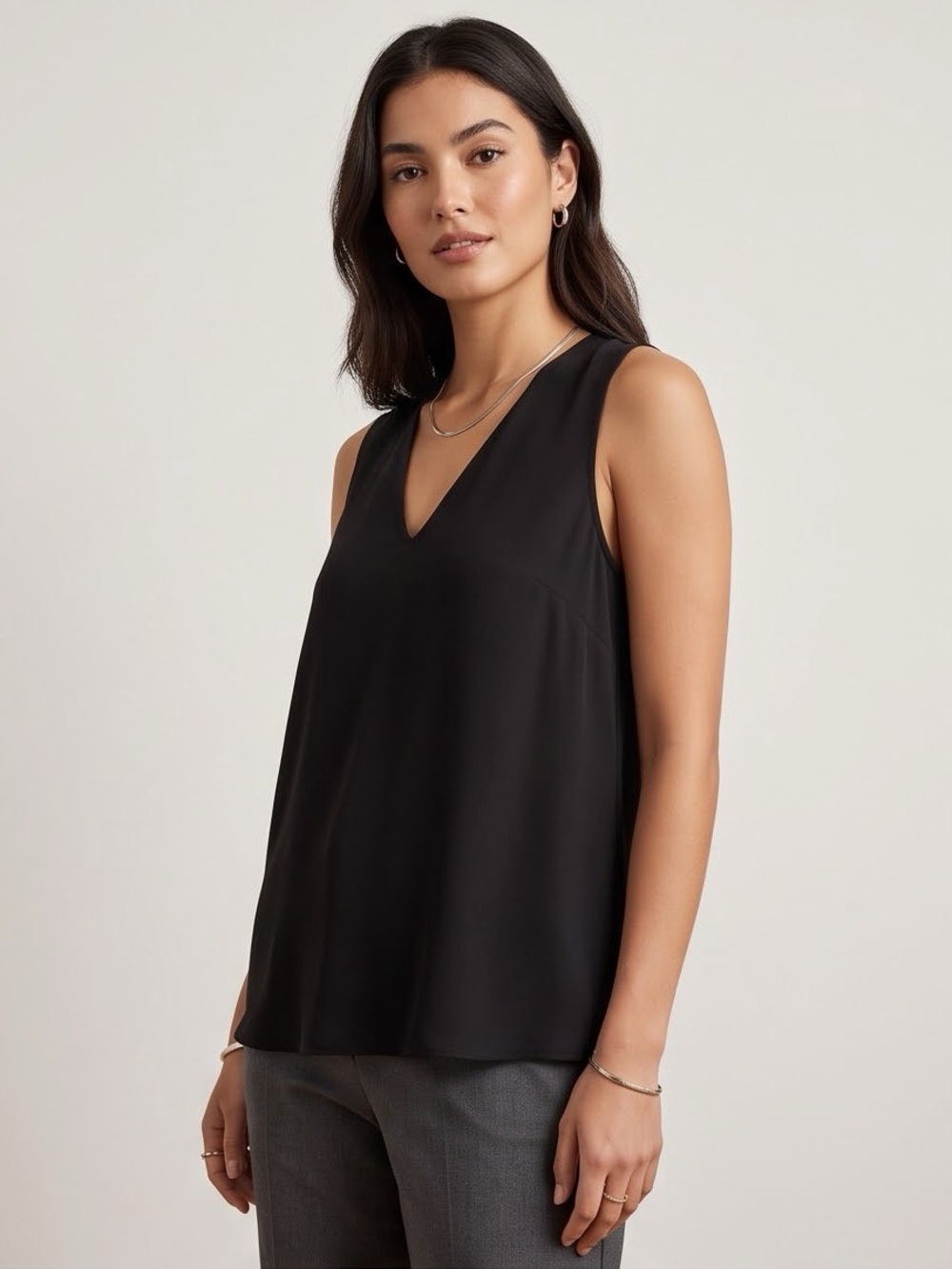 Aritzia Babaton Maddox Black V-Neck Split Back Blouse – Small